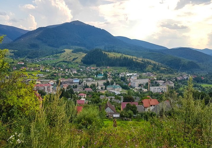 Το ημερολόγιο ποδηλασίας της Laci (4.): Ουκρανικοί λόφοι για ανέγγιχτους ποδηλάτες