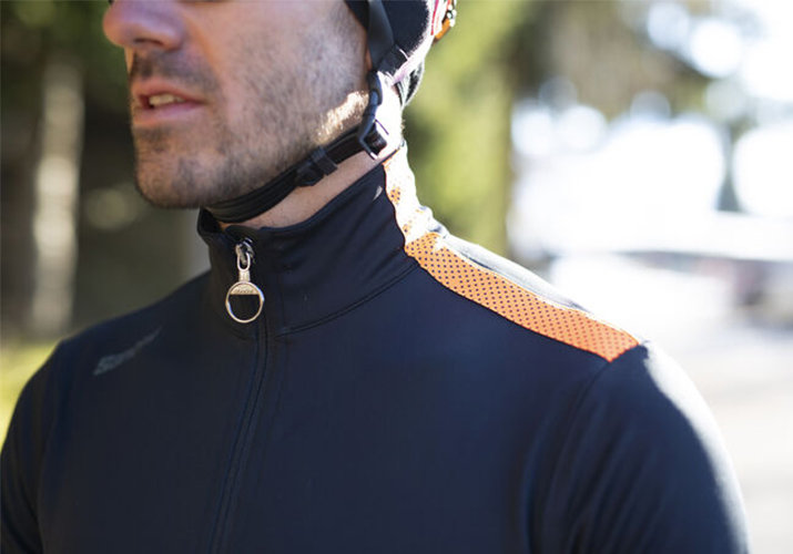 Πώς να επιλέξετε το σωστό μπουφάν ποδηλασίας;