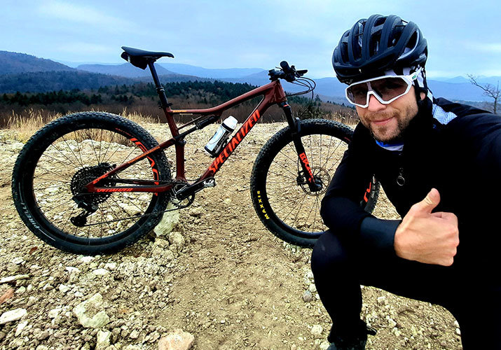 5 ΠΛΕΟΝΕΚΤΉΜΑΤΑ ΤΩΝ ΘΕΡΜΙΚΏΝ ΕΝΔΥΜΆΤΩΝ ΓΙΑ ΧΕΙΜΕΡΙΝΆ ΣΠΟΡ