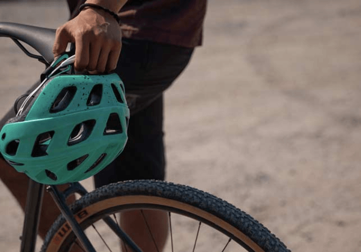 Βασικός ποδηλατικός εξοπλισμός και ρουχισμός για αρχάριους