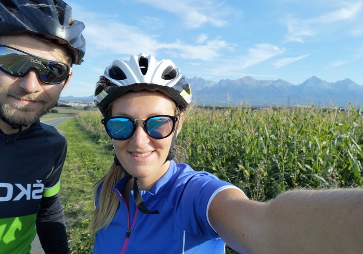 Ένα ποδήλατο είναι για μεγάλες περιπέτειες μόνο του - Η ποδηλασία ως μεγάλη υποστήριξη για μια σχέση συντρόφου