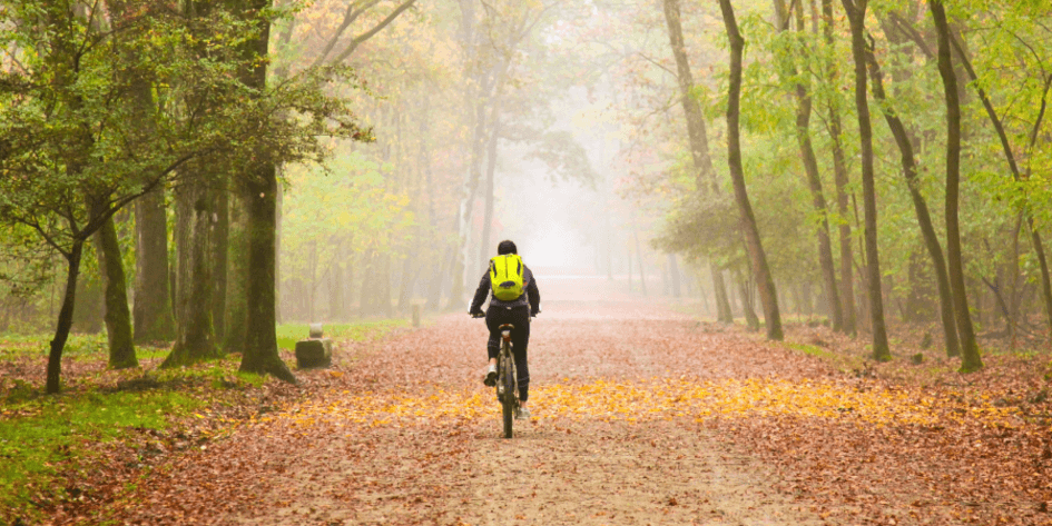 Πώς να ντυθείτε για ποδηλασία σε φθινοπωρινές συνθήκες>