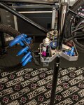 MUC-OFF χαλάκια ποδηλάτων - BIKE MAT - μαύρο/ροζ/λευκό