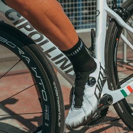 ALÉ κάλτσες κλασικές - LOGO Q-SKIN  - λευκό/μαύρο